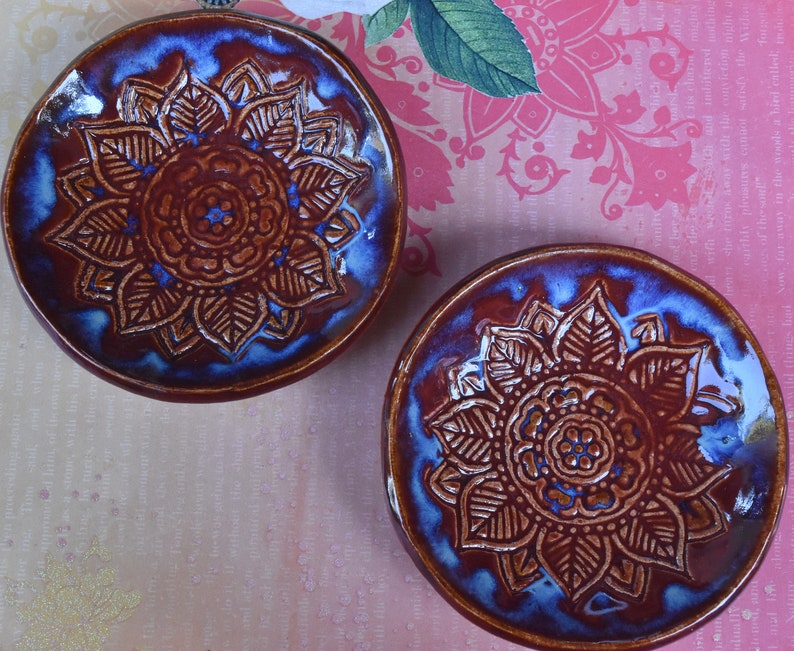 Mandala prep bowl dish. Ring holder. Soap holder. Sushi dipping bowl. Olive oil bowl. Mandala soap bowl. Trinket dish. Condiment bowl