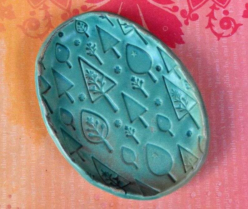 Ceramic soap holder. Tree ring holder. Tree dish. Spoon rest. Ring dish. Tea bag rest. Ceramic tree jewelry holder. Trinket dish. Soap dish.