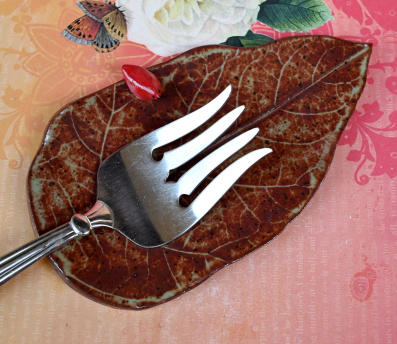 Spoon rest. Soap holder. Leaf spoon rest. Leaf with red cardinal. Tea bag rest. Trinket dish. Ring holder. Jewelry holder. Soap dish