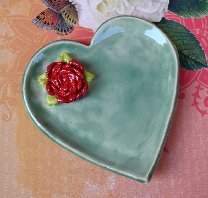 Heart with rose spoon rest. Ring and jewelry holder. Rose flower ring holder. Tea bag rest. Heart teaspoon rest. Soap holder. Trinket dish
