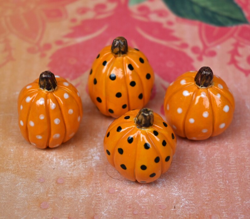 Miniature pumpkin with WHITE polka dots. Halloween decoration. Fall decoration. Thanksgiving pumpkin. Ceramic pumpkin. Pumpkin