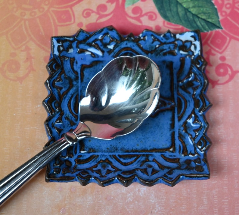 Halloween Bat teaspoon rest. Ring and jewelry holder. Bat trinket dish. Tea light holder. Ceramic bat dish. Chopstick rest. Tea bag rest.