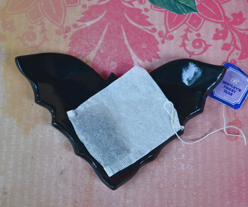 Bat teaspoon rest. Trinket dish. Halloween bat ring holder. Tea bag rest. Halloween decoration. Spooky tea light holder. Small candy bowl