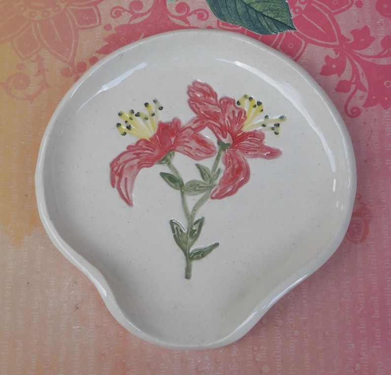 Hibiscus flowers spoon rest. Spatula rest. Flower spoon rest.