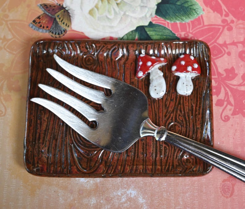 Amanita mushroom spoon rest. Tea bag rest. Mushroom tea bag rest. Jewelry holder. Soap holder. Valentine gift. Trinket dish.