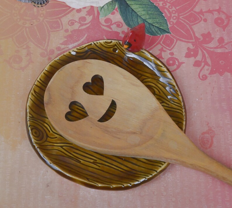 Red Cardinal spoon rest. Ring holder. Teaspoon rest. Tea bag rest. Coffee spoon rest. Woodland ring holder. Red Cardinal plate. Trinket dish