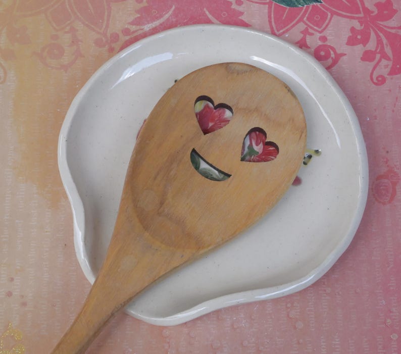 Hibiscus flowers spoon rest. Spatula rest. Flower spoon rest.