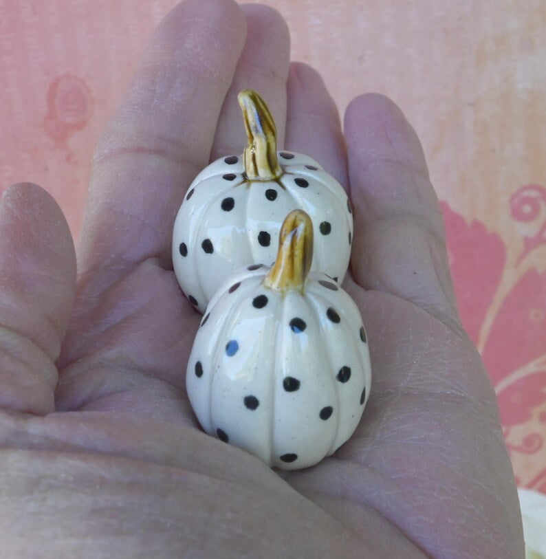 Miniature pumpkin. ONE Polka dot pumpkin. Harvest decoration. Fall decoration. Thanksgiving pumpkin. Ceramic pumpkin. Pumpkin. Squash