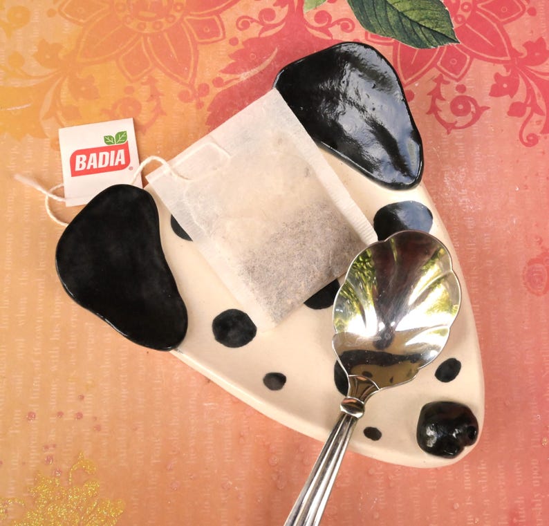 Dalmatian dog spoon rest. Ceramic dog jewelry holder. Dog soap holder. Dog tea bag rest. Ring and jewelry holder. Trinket dish.