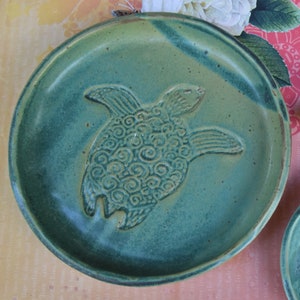 Turtle plate. Sea turtle dish. Turtle sushi plate. Dessert plate. Turtle dish. Side plate. Small serving dish. Small tray