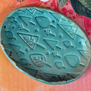 Ceramic soap holder. Tree ring holder. Tree dish. Spoon rest. Ring dish. Tea bag rest. Ceramic tree jewelry holder. Trinket dish. Soap dish.