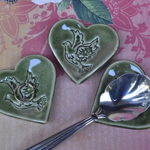 Dove ring holder. ONE ring dish. Teaspoon rest. Coffee spoon rest. Bird dish. Pill holder. Chopstick rest. Knife rest. Paint brush rest.