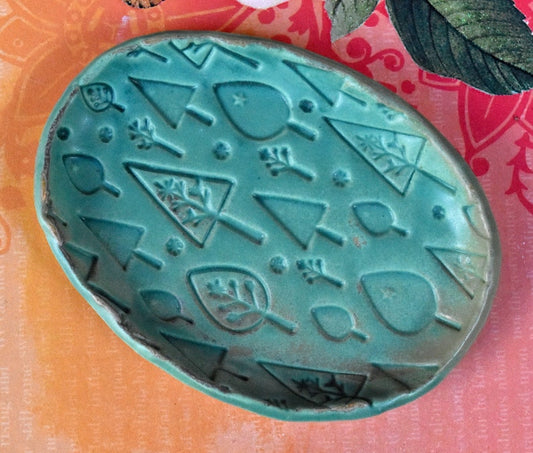 Ceramic soap holder. Tree ring holder. Tree dish. Spoon rest. Ring dish. Tea bag rest. Ceramic tree jewelry holder. Trinket dish. Soap dish.