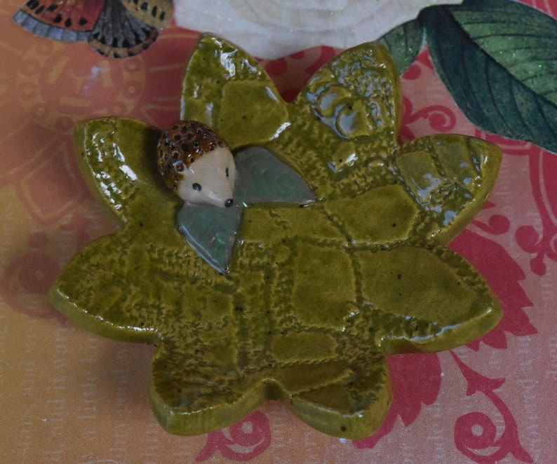 Ceramic ring holder. Hedgehog ring holder. Chopstick rest. Hedgehog chopstick holder. Teaspoon rest. Pill holder. Coffee spoon rest.