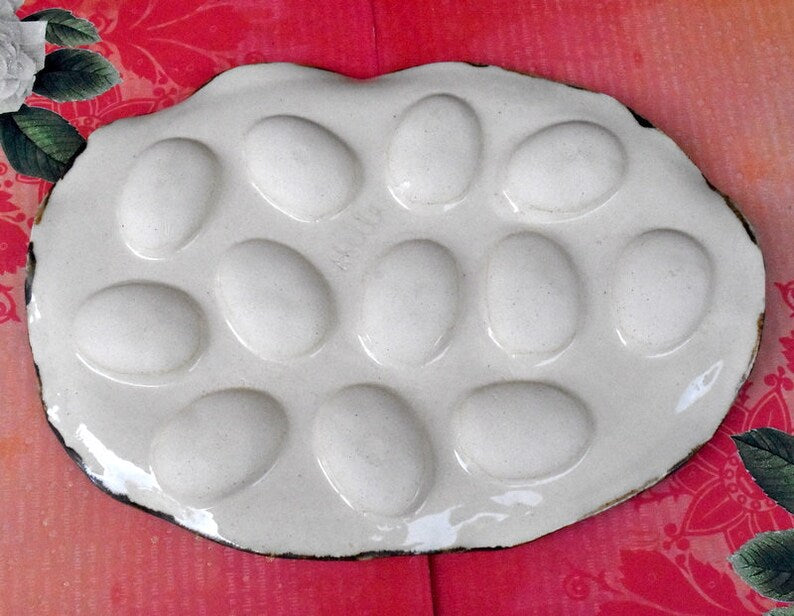 Deviled egg tray. Ceramic egg tray. Egg tray. Deviled egg holder. Egg holder. Egg tray. Deviled egg platter.