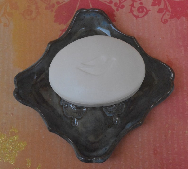 Butterfly spoon rest. Butterfly soap holder. Butterfly jewelry holder. Butterfly ring holder. Butterfly trinket dish. Soap holder.