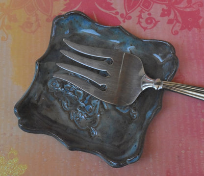Butterfly spoon rest. Butterfly soap holder. Butterfly jewelry holder. Butterfly ring holder. Butterfly trinket dish. Soap holder.