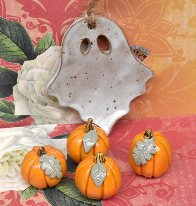 Spooky ornament. Halloween decoration. Halloween door decoration. Ghost ornament. Spooky decorations.