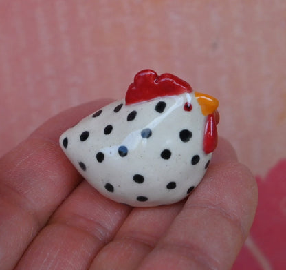 Ceramic chicken figurine. Ceramic chicken. Miniature polka dot chicken sculpture. Hand sculpted hand painted chicken. Terrarium figurine.