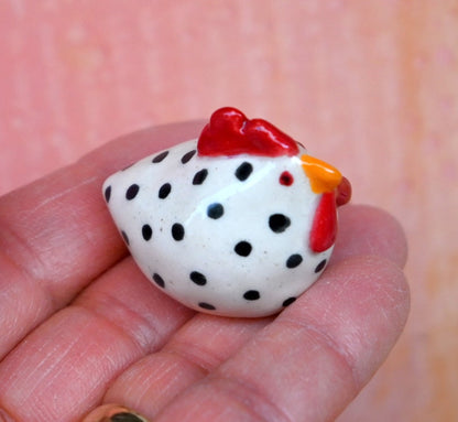 Ceramic chicken figurine. Ceramic chicken. Miniature polka dot chicken sculpture. Hand sculpted hand painted chicken. Terrarium figurine.