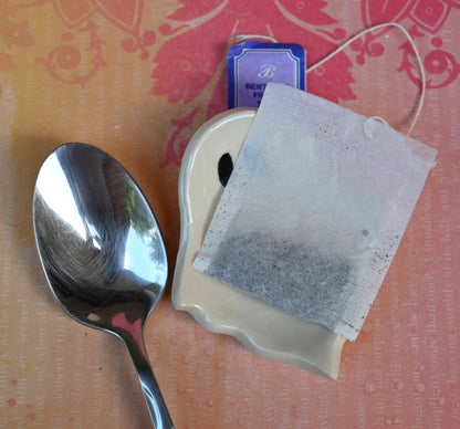 Spooky ring holder. Ghost teaspoon rest. Tea bag rest. Halloween decoration. Halloween trinket dish. Pill holder. Spooky tea light holder.