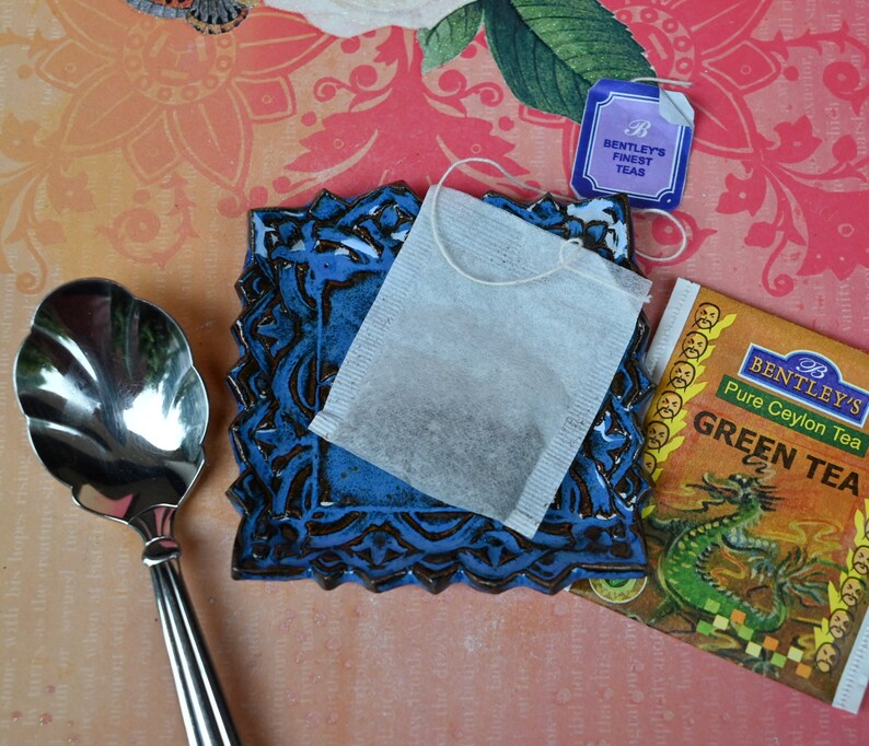 Halloween Bat teaspoon rest. Ring and jewelry holder. Bat trinket dish. Tea light holder. Ceramic bat dish. Chopstick rest. Tea bag rest.