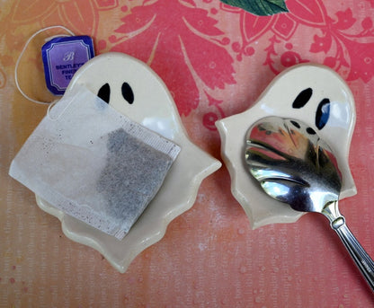 Ceramic ghosts set of two. Ring holders. Teaspoon rests. Tea bag rests. Halloween decoration. Trinket dishes. Tea light holders.