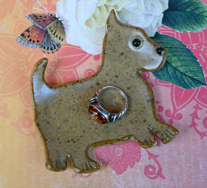 Teeny dog ring holder. Tea bag rest. Teaspoon rest. Coffee spoon rest. Tea bag rest. Scottish Terrier. Chopstick rest. Trinket dish. Scottie