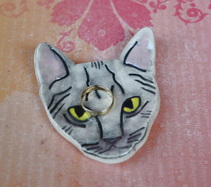 Cat teaspoon rest. Ring holder. Tea bag rest. Cat decoration. Trinket dish. Pill holder. Tea light holder. Chopstick rest. Paint brush rest.