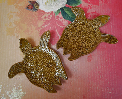 Turtle spoon rest. BROWN Teabag holder. Teaspoon rest. Soap holder. Ring and jewelry holder. Sea turtle trinket dish. Tea light holder
