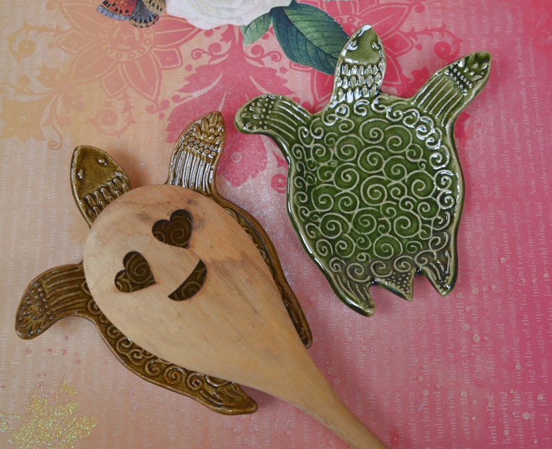Turtle spoon rest. BROWN Teabag holder. Teaspoon rest. Soap holder. Ring and jewelry holder. Sea turtle trinket dish. Tea light holder