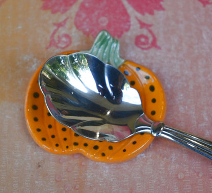 Pumpkin teaspoon rest. Ring holder. Polka dot pumpkin. Chopstick rest. Thanksgiving trinket dish. Pill holder. Tea light holder.