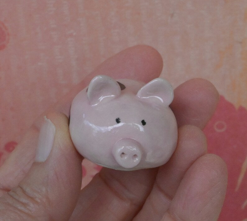 Ceramic Pig figurine. ONE Miniature piggy sculpture. Terrarium figurine. Handmade pig figurine. Spotted pig