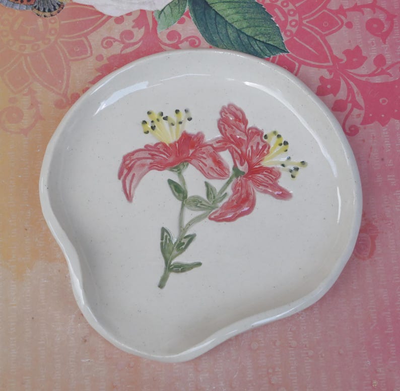 Hibiscus flowers spoon rest. Spatula rest. Flower spoon rest.