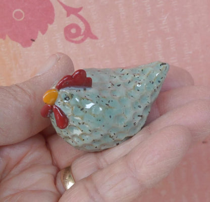 Chicken figurine. Ceramic miniature Chicken sculpture. Hand sculpted hand painted chicken. Terrarium figurine. Handmade chicken. Hen