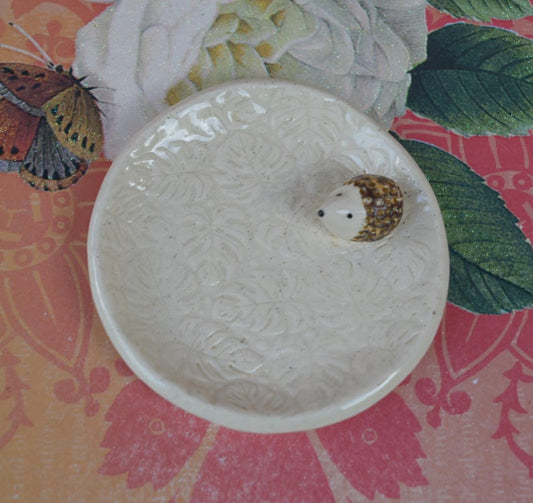 Hedgehog ring holder. Monstera Tea bag rest. Teaspoon rest. Coffee spoon rest. Ring holder. Trinket dish. Chopstick rest. Tea light holder.