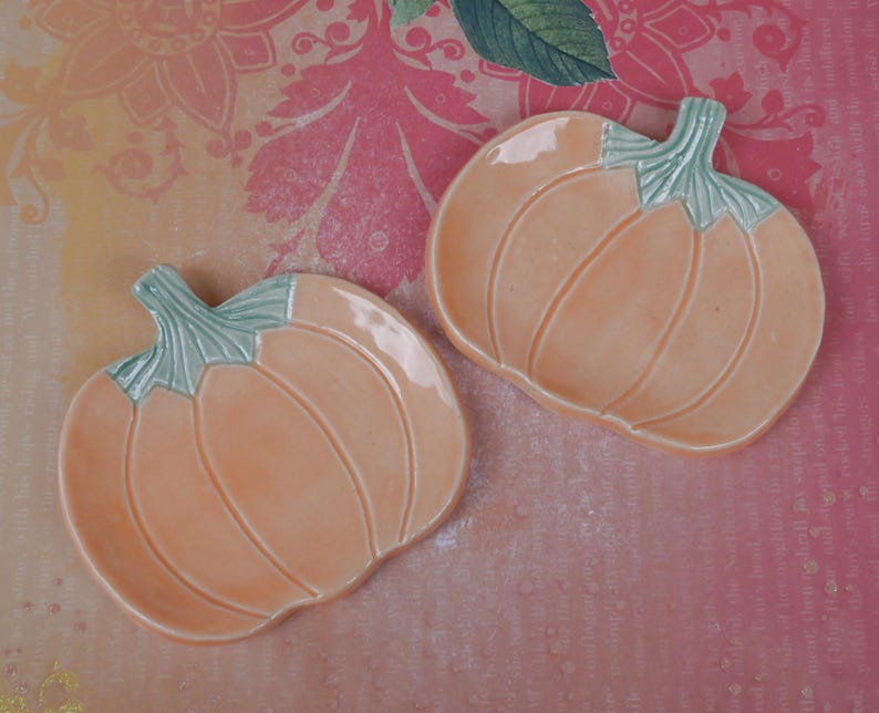 Halloween tea bag rest. Teaspoon rest. Thanksgiving Pumpkin ring holder. Chopstick rest. Trinket dish. Pill holder. Tea light holder.