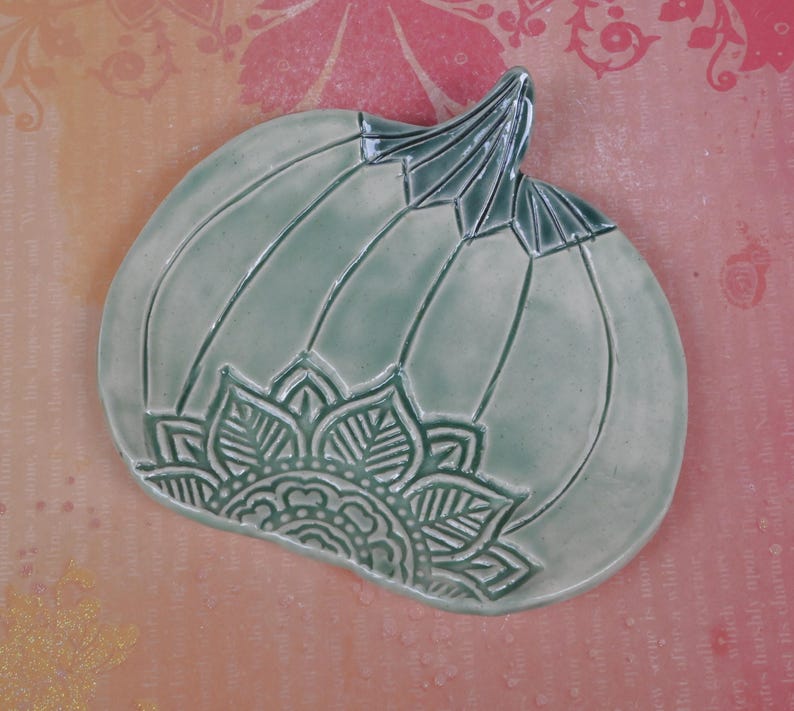 Thanksgiving spoon rest. Halloween pumpkin. Mandala dish. Thanksgiving pumpkin dish. Soap holder. Teaspoon rest. Tea bag rest. Ring holder.