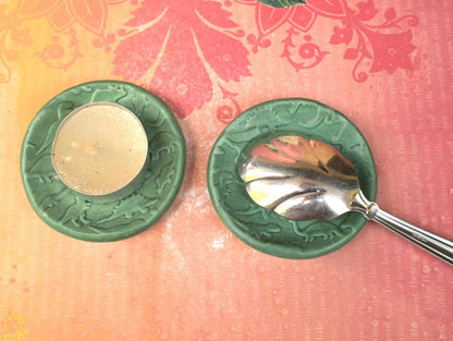 Dinosaur ring holder. ONE Tea bag holder. Teaspoon rest. Prehistoric ring holder. Trinket dish. Tea bag rest. Chopstick rest. Pill holder.
