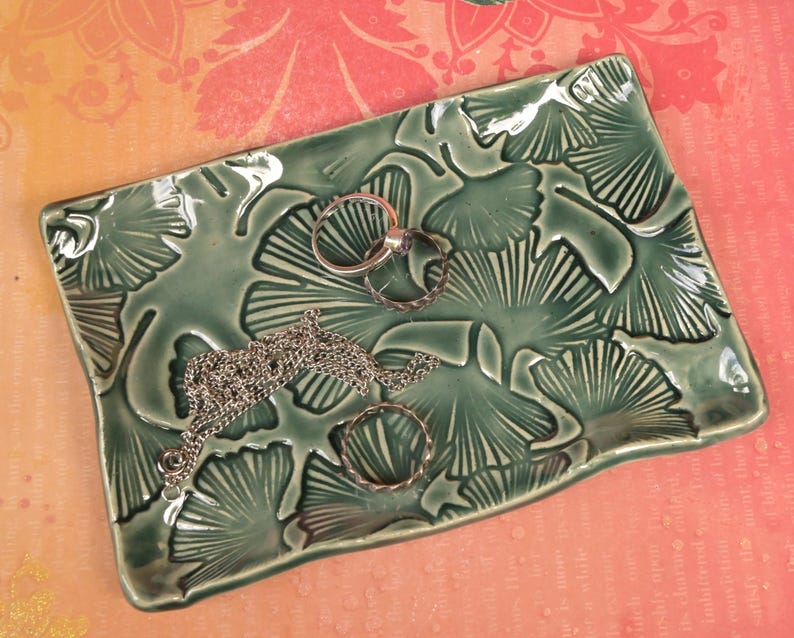 Gingko leaf soap holder. Soap dish. Gingko leaf spoon rest. Gingko leaf dish. Gingko leaf jewelry holder. Tea bag holder. Soap holder.