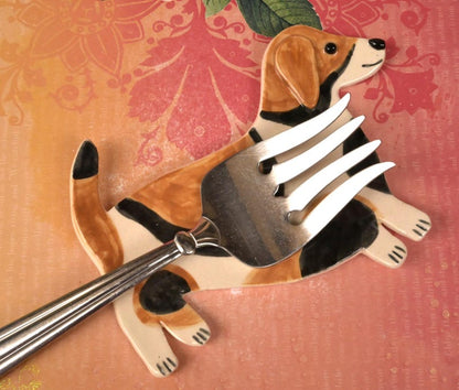Beagle dog spoon rest. Basset Hound soap holder. Ring and jewelry holder. Teaspoon rest. Tea bag rest. Trinket dish. tea light holder.