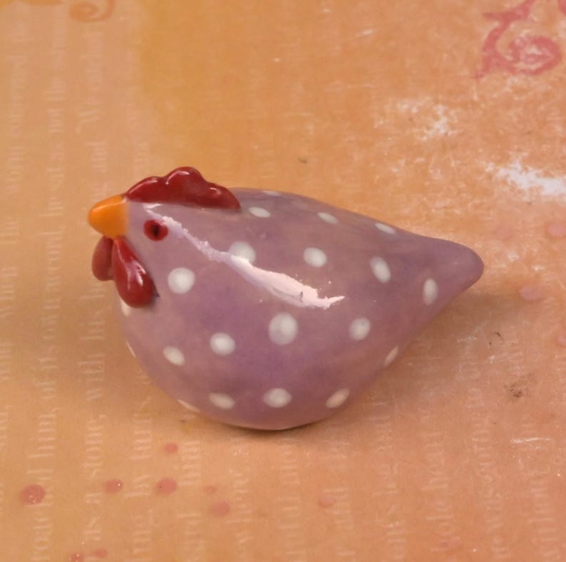 Ceramic chicken figurine. Purple chicken. Miniature polka dot chicken sculpture. Hand sculpted hand painted chicken. Terrarium figurine.