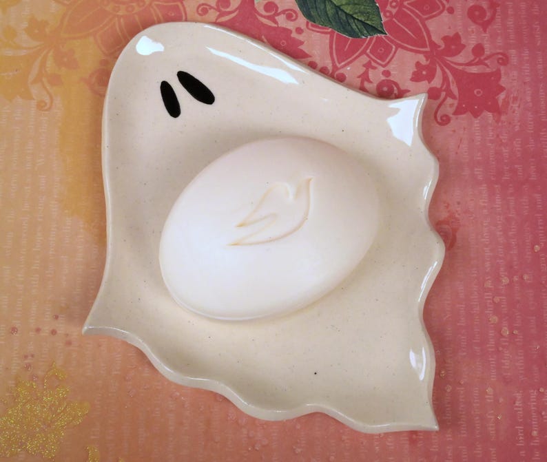 Big Ghost spatula and spoon rest. Spooky soap holder. Ring holder. Halloween decoration. Candy dish. Tea light holder. Bread dish.