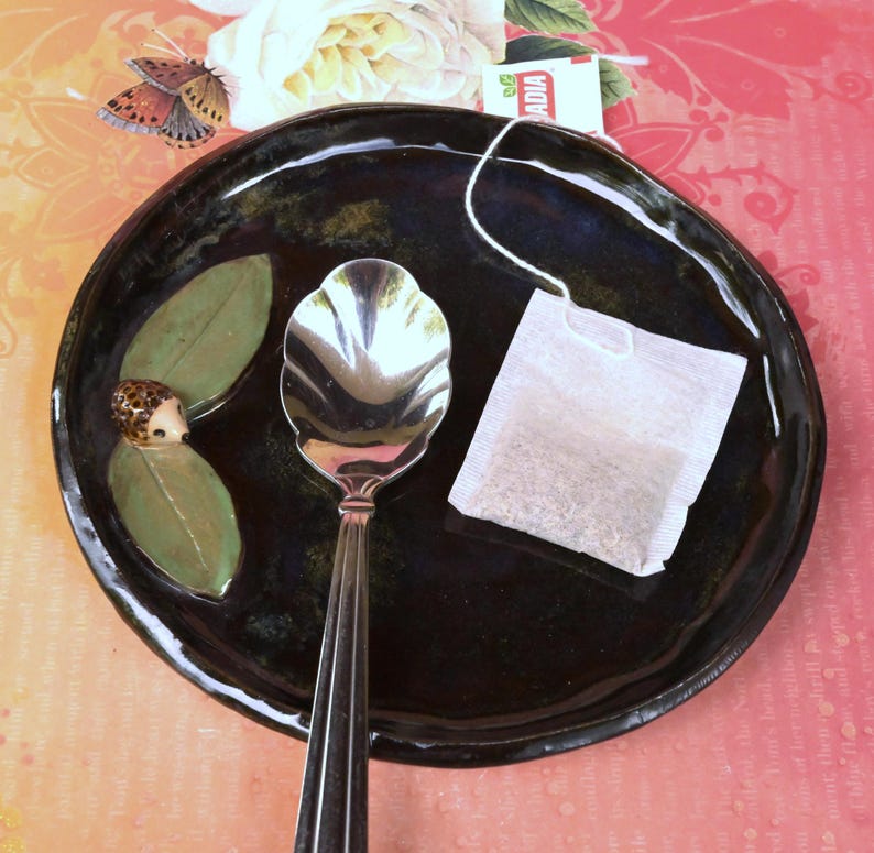 Hedgehog plate spoon rest. Big spoon rest. Soap holder. Jewelry holder. Trinket dish. Tea bag rest. Hedgehog tray. Cracker tray